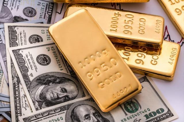 USD незначительно дорожает